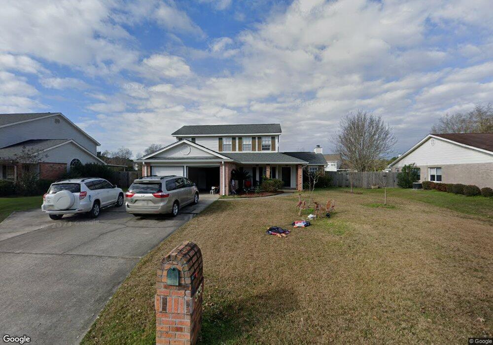 3135 Meadow Lake Dr W, Slidell, LA 70461 - photo 1