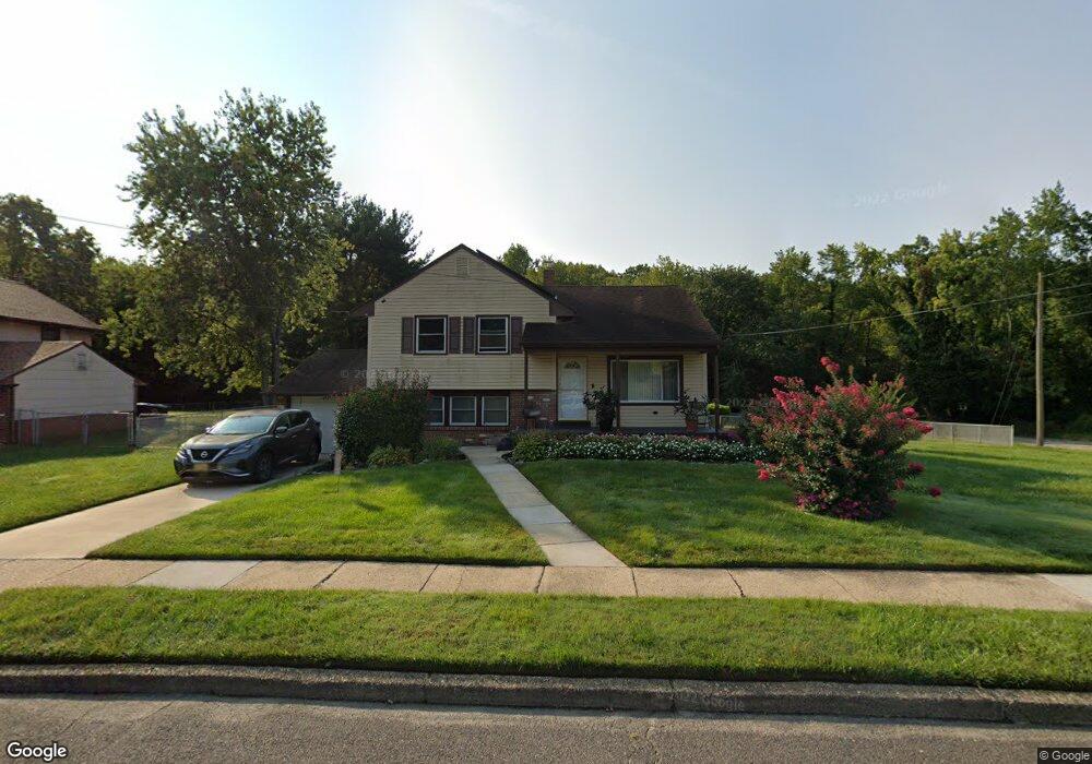 2400 S Cuthbert Dr, Lindenwold, NJ 08021 - photo 1