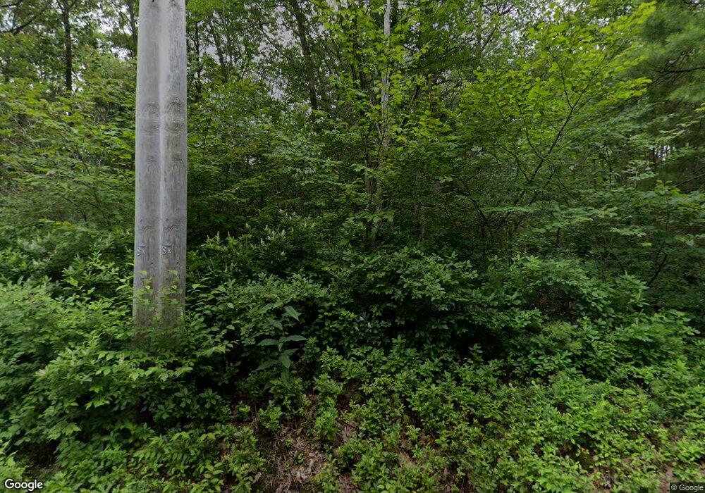 27 Cross St, Douglas, MA 01516 - photo 1