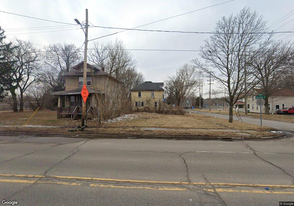 1002 Ann Arbor St, Flint, MI 48503 - photo 1