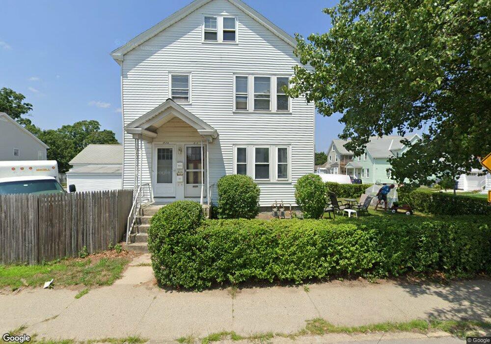 83 Kinsley St unit 2, Nashua, NH 03060 - photo 1