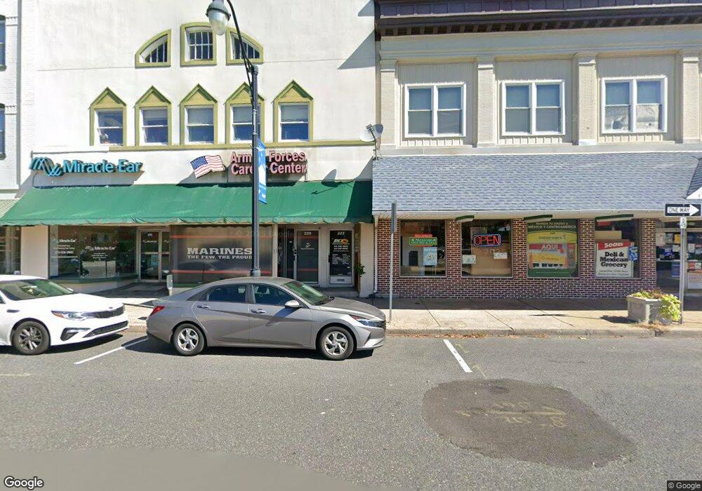 227 W Broad St, Quakertown, PA 18951 - photo 1