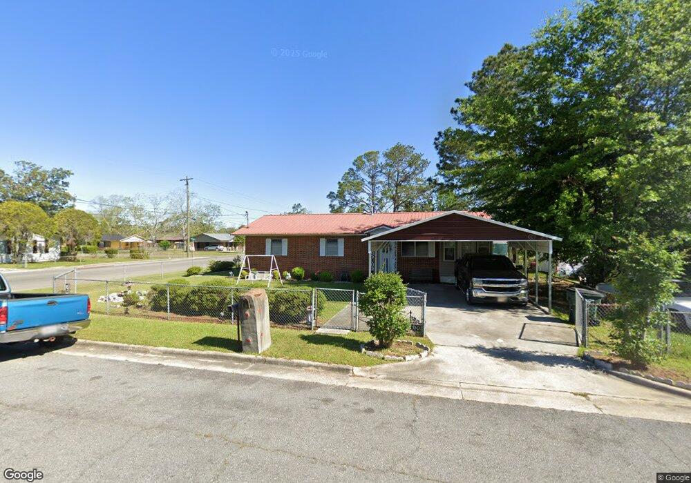 903 Ross St W, Douglas, GA 31533 - photo 1