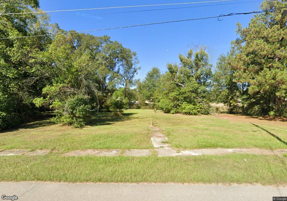 717 N Haugh Ave, Picayune, MS 39466 - photo 1