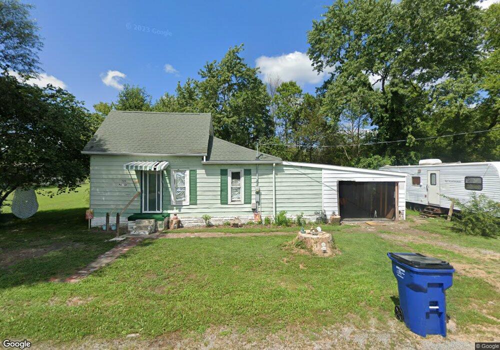 508 Pankey St, Harrisburg, IL 62946 - photo 1