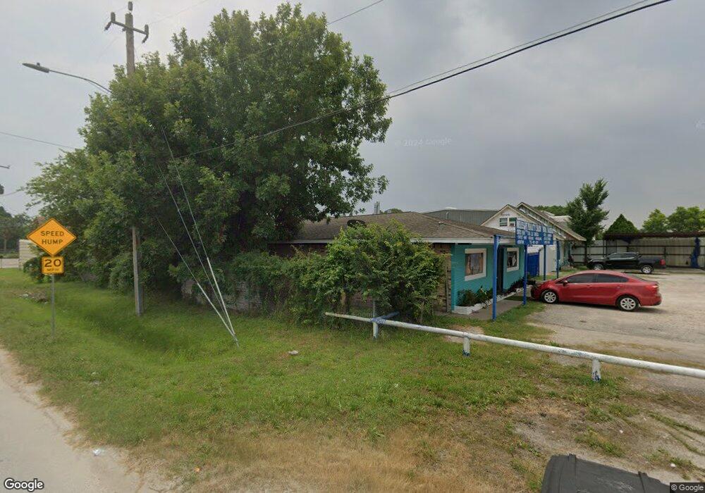 10028 Jensen Dr, Houston, TX 77093 - photo 1