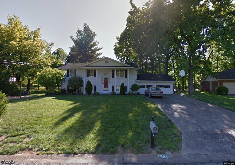 7505 Meadow Ln, Newburgh, IN 47630 - photo 1