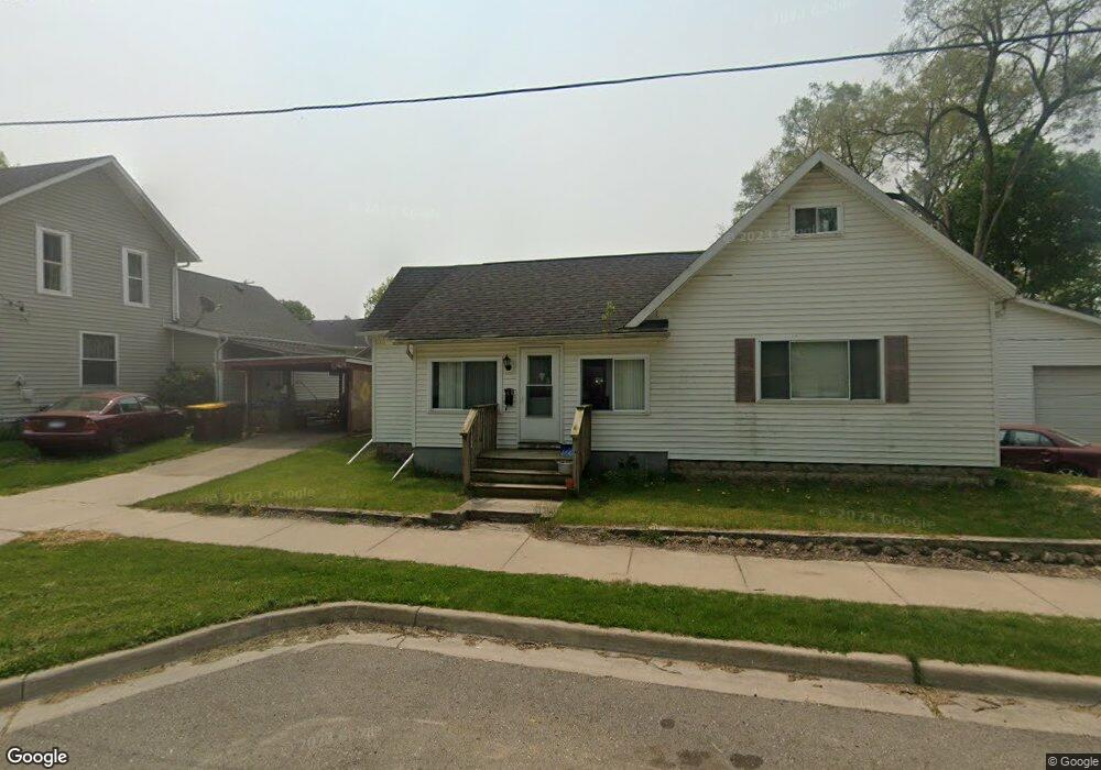 351 E Fargo St, Ionia, MI 48846 - photo 1
