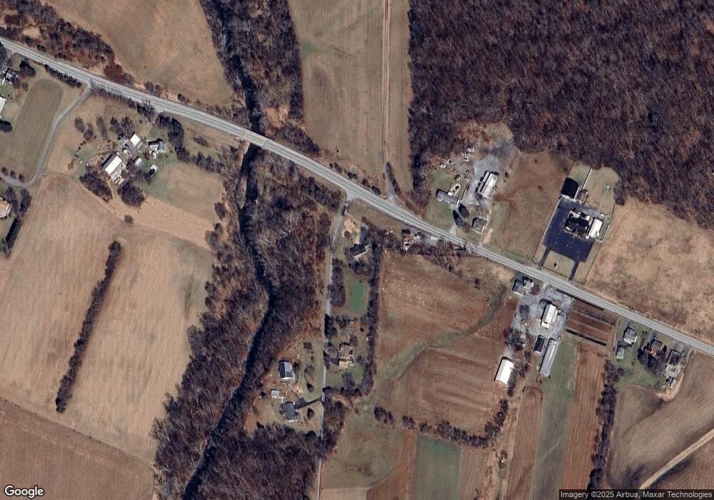 3325 Whippoorwill Dr, Taneytown, MD 21787 - photo 1