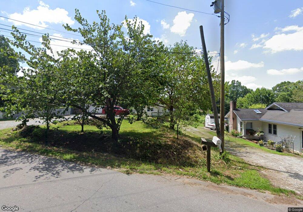 362 Oakview Park Rd, Asheville, NC 28803 - photo 1