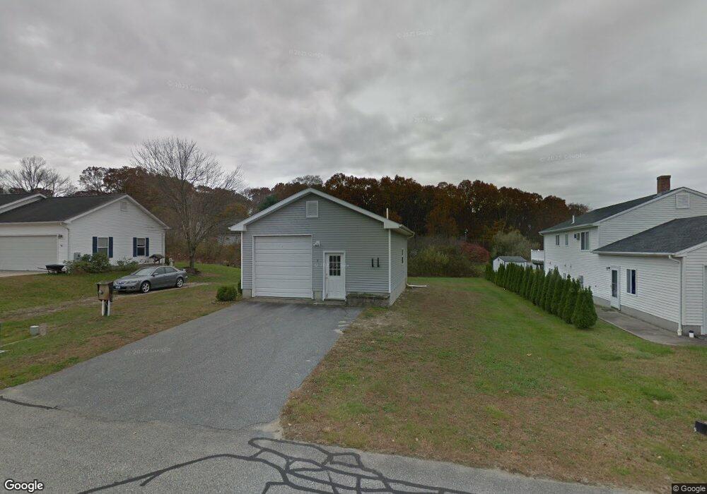 8 Connecticut Dr, Plainfield, CT 06374 - photo 1