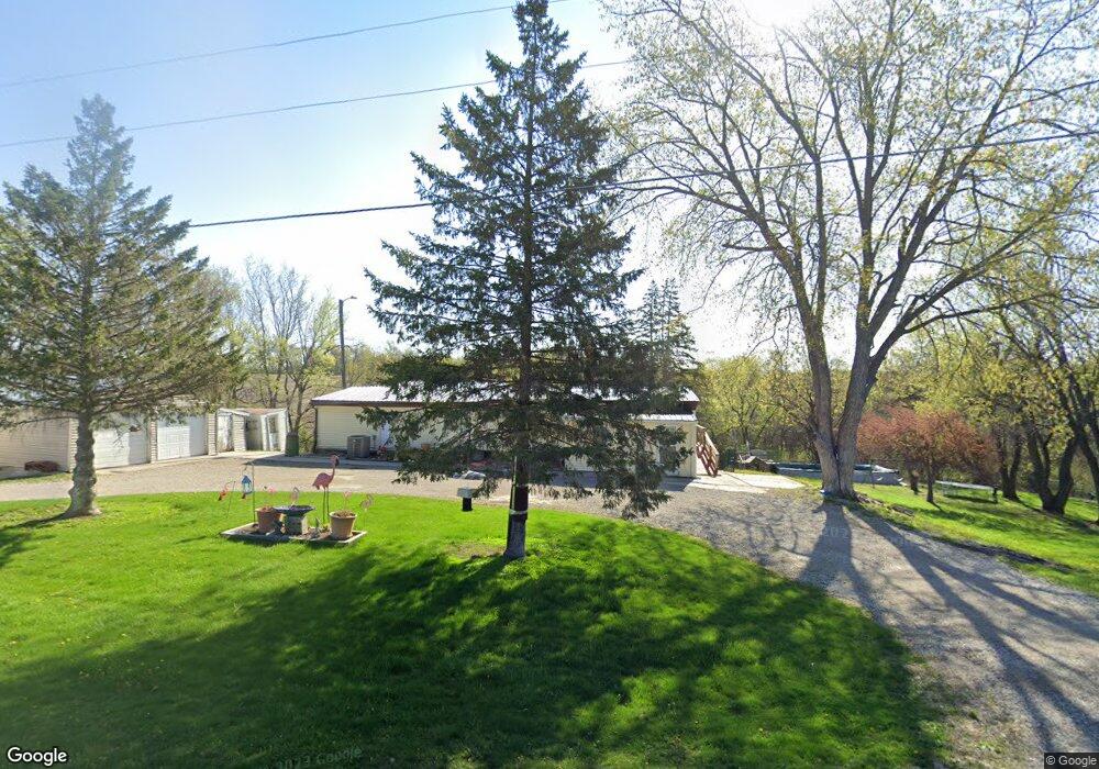 978 W 28th St S, Newton, IA 50208 - photo 1