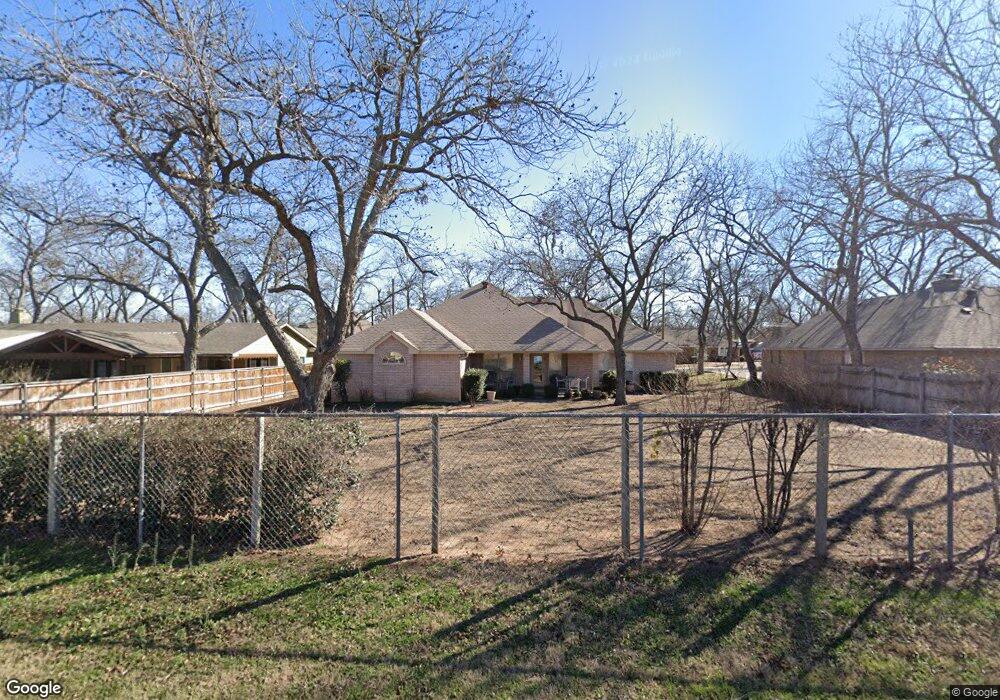 5006 Seminole Dr, Granbury, TX 76049 - photo 1