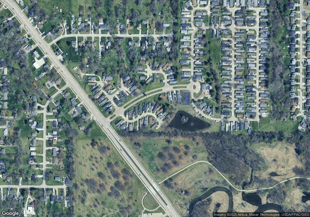 1880 Swan Lake Cir, Des Moines, IA 50320 - photo 1