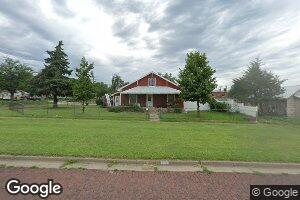 222 W 5th St, Larned, KS 67550
