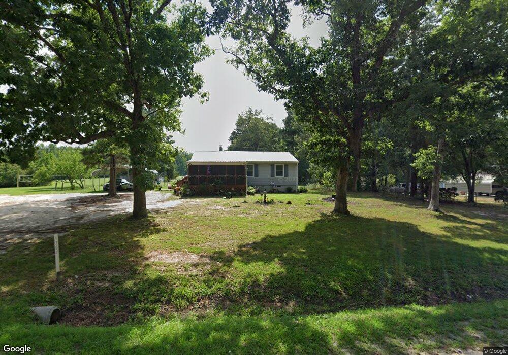 1357 Mayflower Rd, Kenbridge, VA 23944 - photo 1