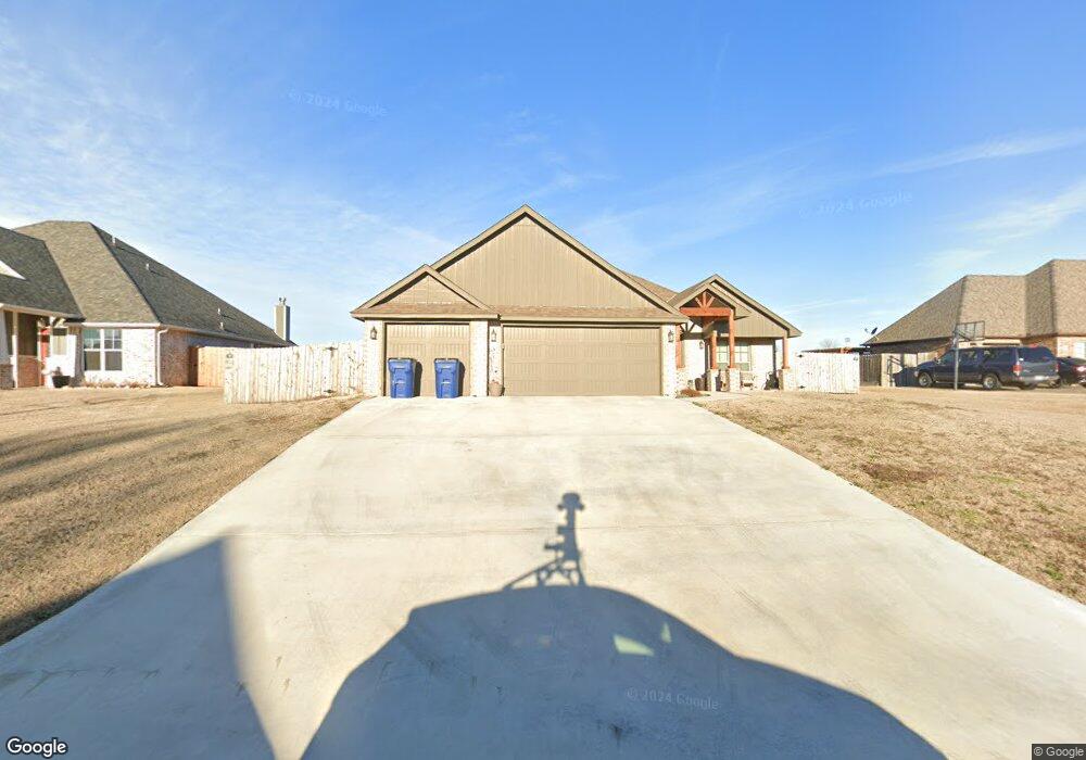 1203 Hummingbird Dr, Cache, OK 73527 - photo 1