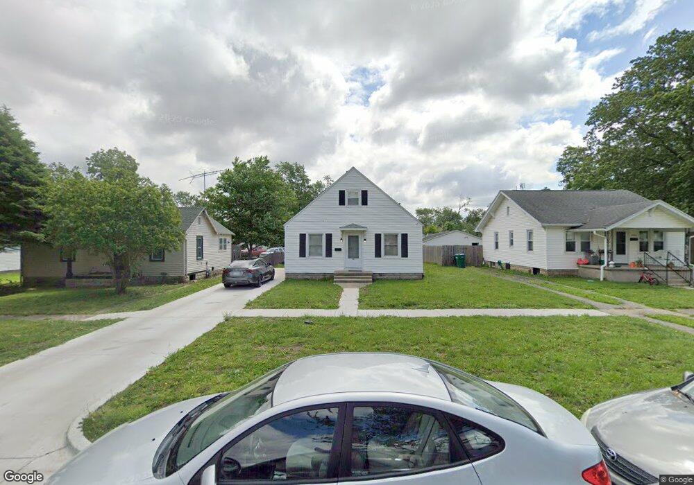 1012 N 12th St, Mattoon, IL 61938 - photo 1