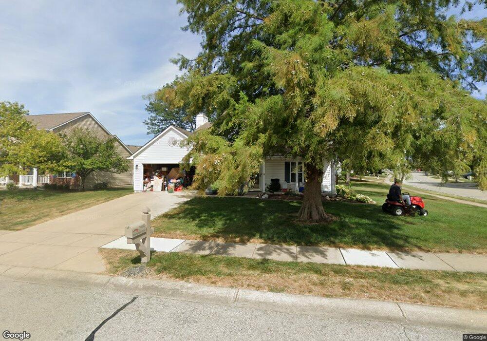 10190 Touchstone Dr, Fishers, IN 46038 - photo 1