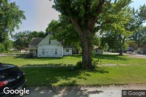 302 W Cedar St, Sutton, NE 68979