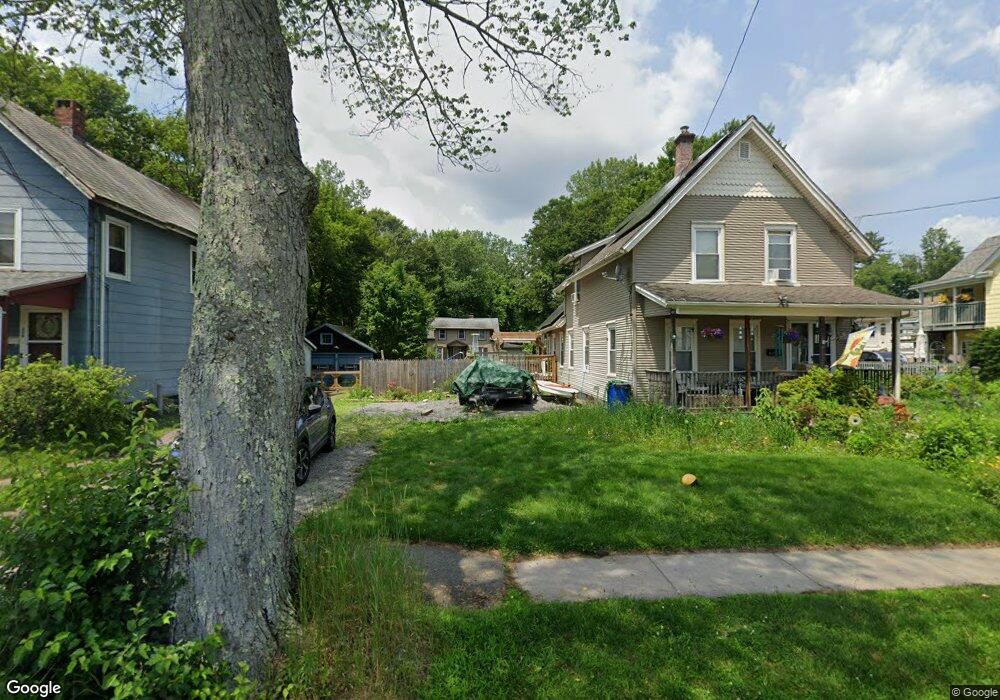 260 1/2 Davis St, Greenfield, MA 01301 - photo 1