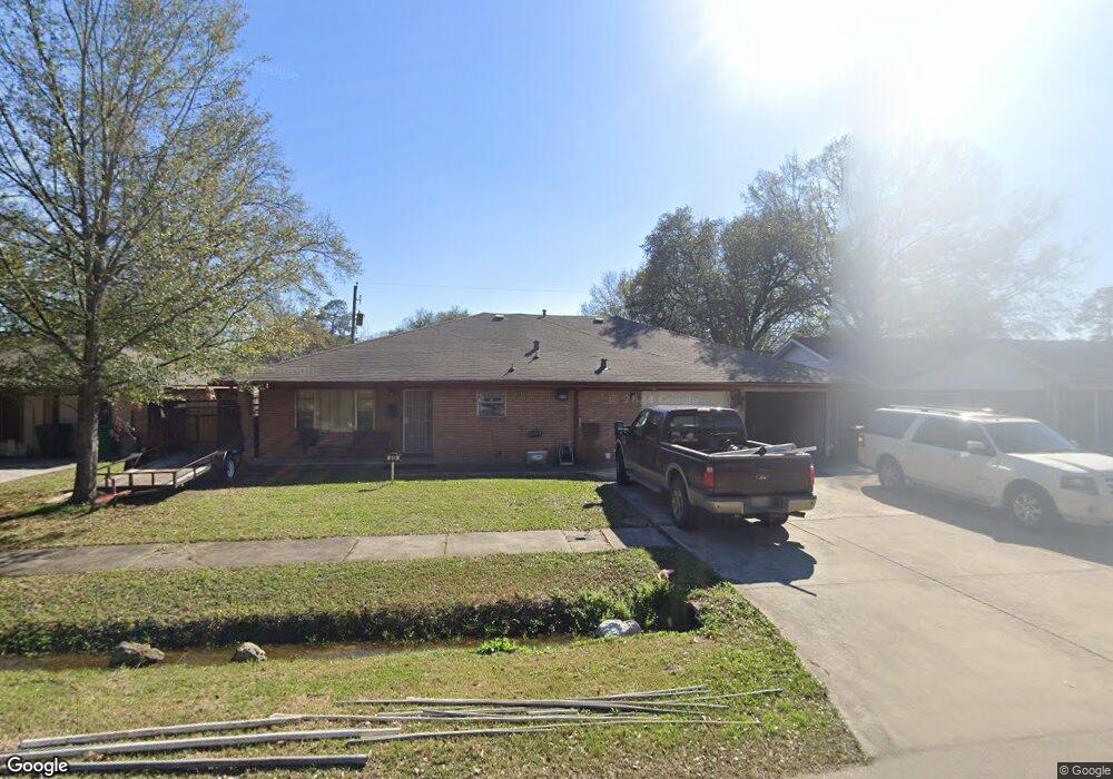 818 Hohl St, Houston, TX 77022 - photo 1