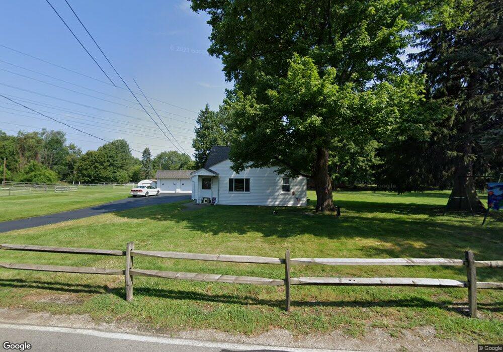 24528 Barrett Rd, Olmsted Falls, OH 44138 - photo 1