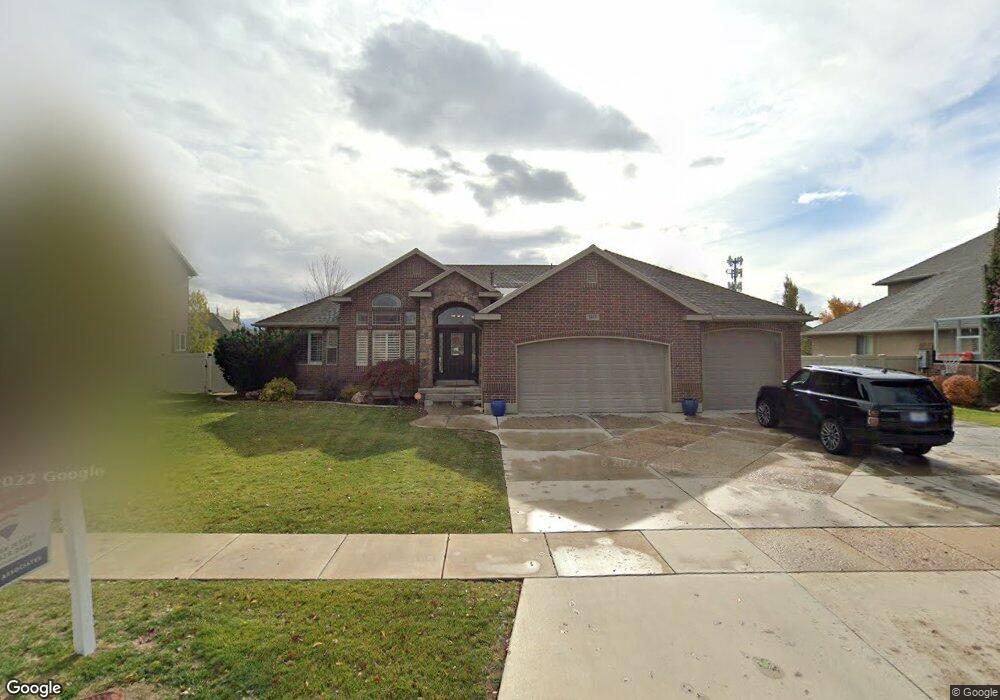 1465 W Timbercreek Ln, Layton, UT 84041 - photo 1