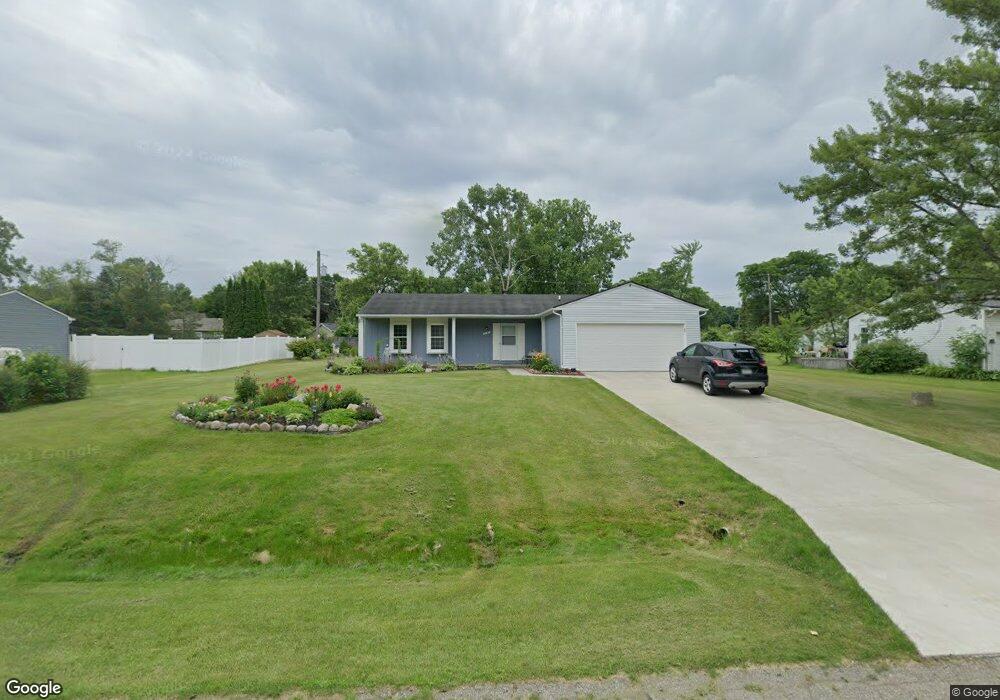 1761 Henbert Rd, West Bloomfield, MI 48324 - photo 1