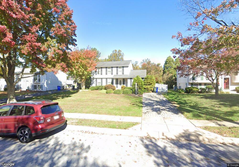 5575 Hunting Horn Dr, Ellicott City, MD 21043 - photo 1