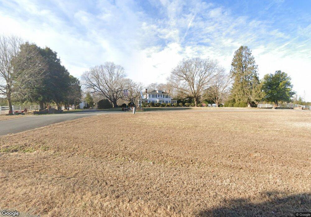 24568 Ruther Glen Rd, Ruther Glen, VA 22546 - photo 1