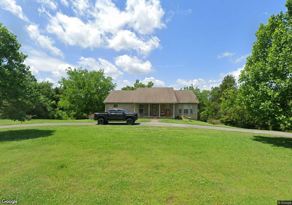 109 Kinder Dr, Shelbyville, TN 37160 - photo 1
