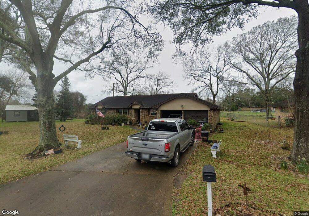 1712 Jones St, Alvin, TX 77511 - photo 1