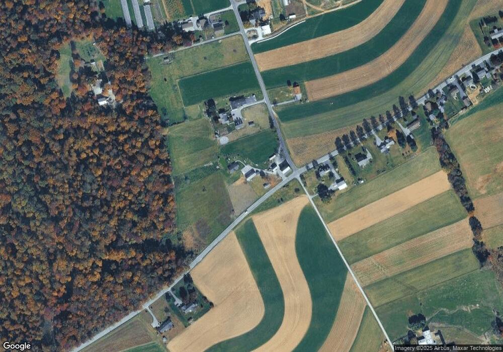 3990 White Oak Rd, Paradise, PA 17562 - photo 1