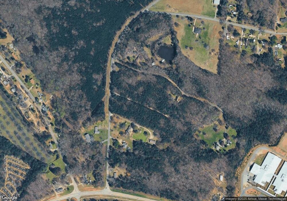 820 Rhyne Rd, Clover, SC 29710 - photo 1