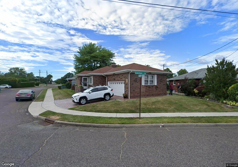 666 Columbus Cir, Perth Amboy, NJ 08861 - photo 1