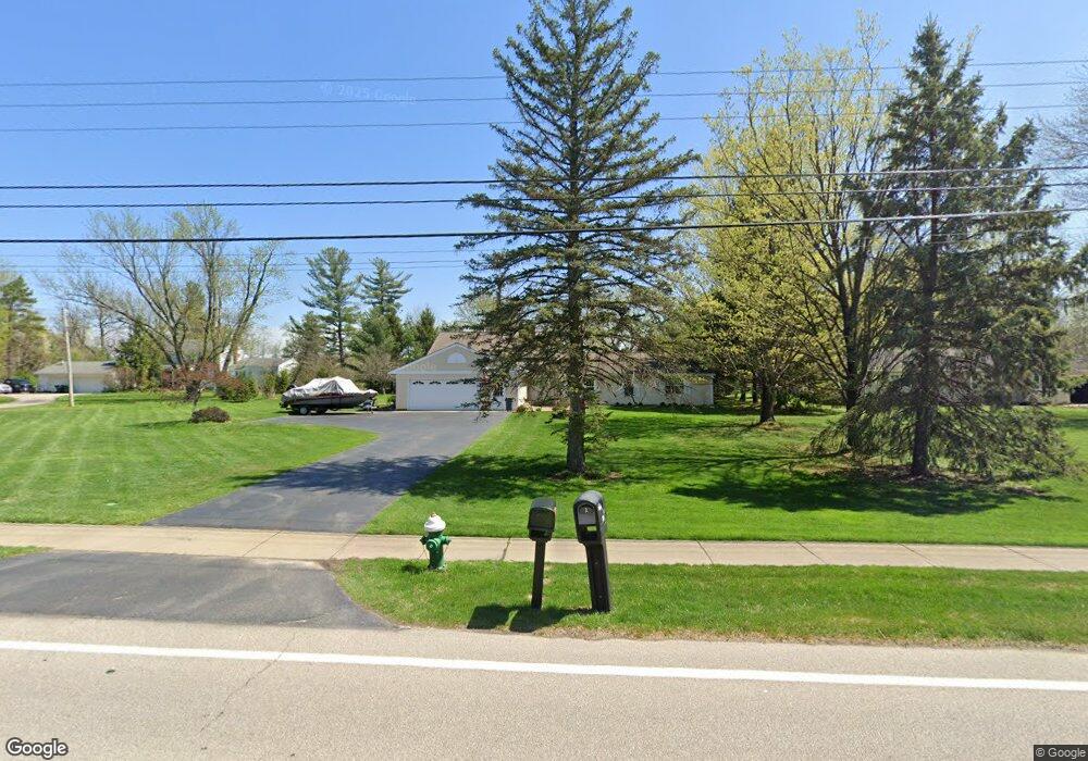 330 N Bissell Rd, Aurora, OH 44202 - photo 1