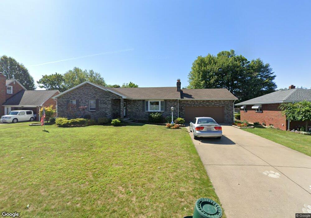 620 W Omar St, Struthers, OH 44471 - photo 1