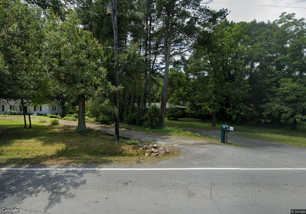 335 E Broad St, Winder, GA 30680 - photo 1