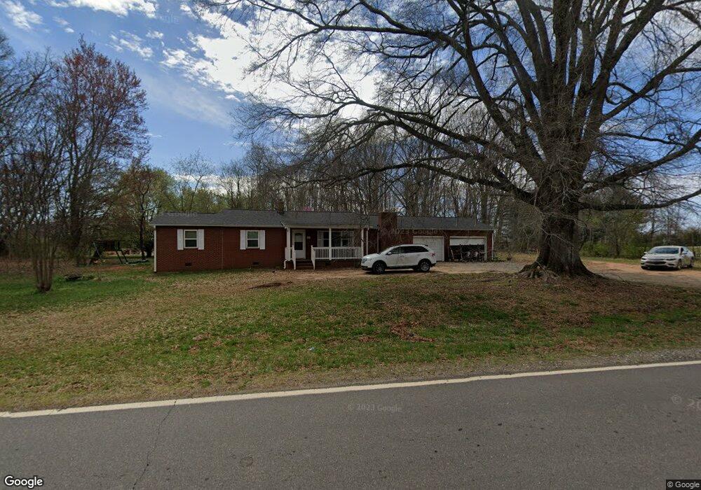 547 Jennings Rd, Statesville, NC 28625 - photo 1