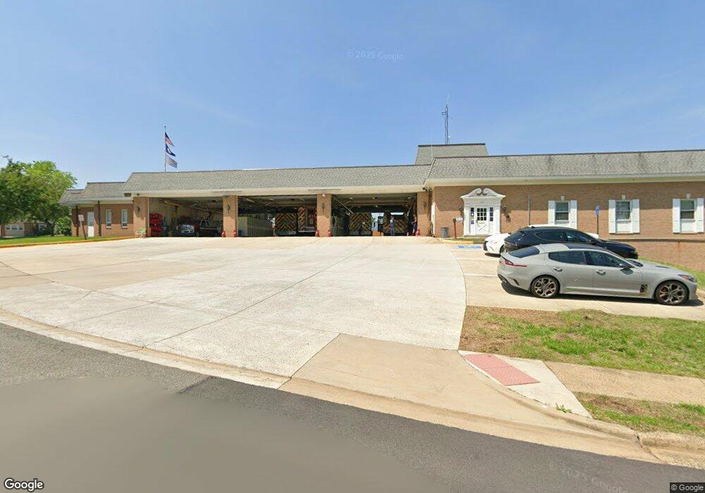 6624 Hulvey Terrace, Alexandria, VA 22306 - photo 1