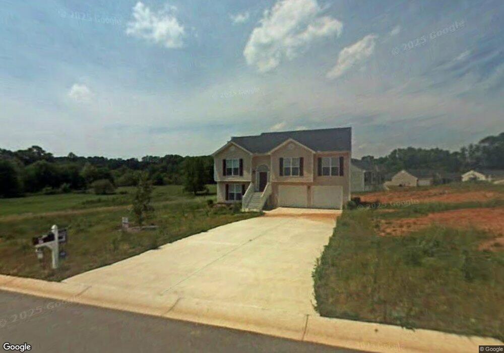 730 Remington Cir, Winder, GA 30680 - photo 1