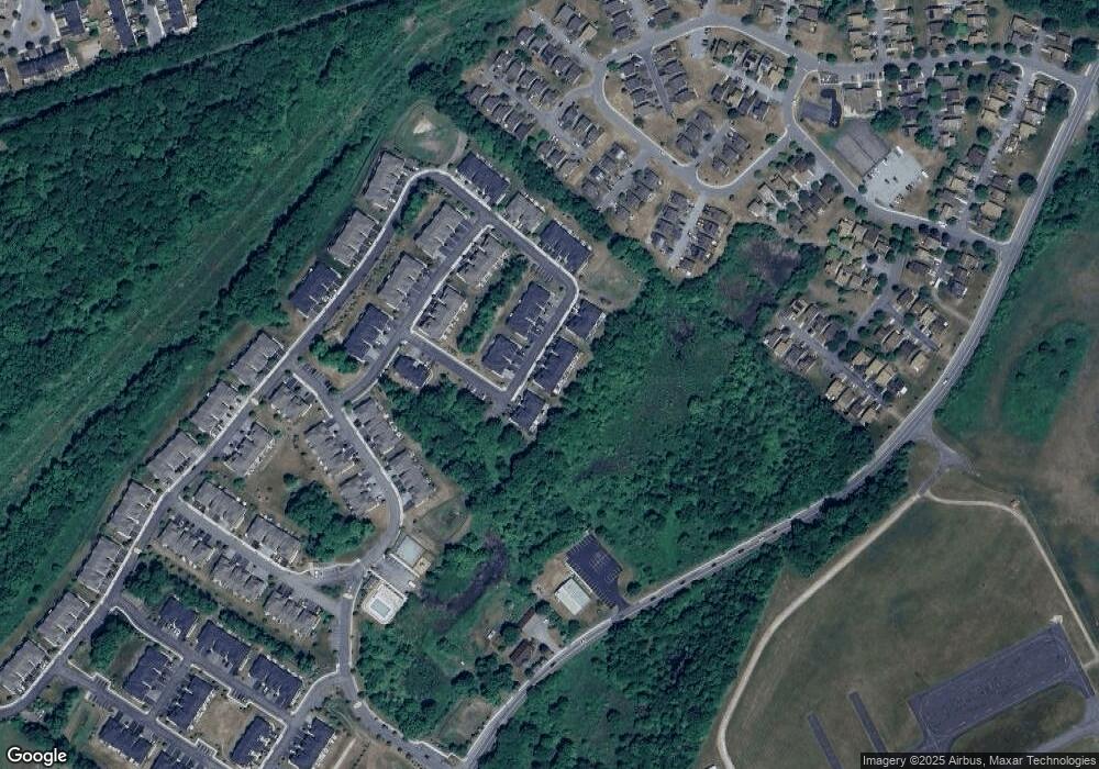 171 Meadow View Dr, Middletown, NY 10940 - photo 1