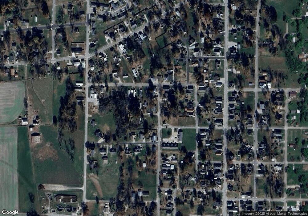 302 State St, Bicknell, IN 47512 - photo 1