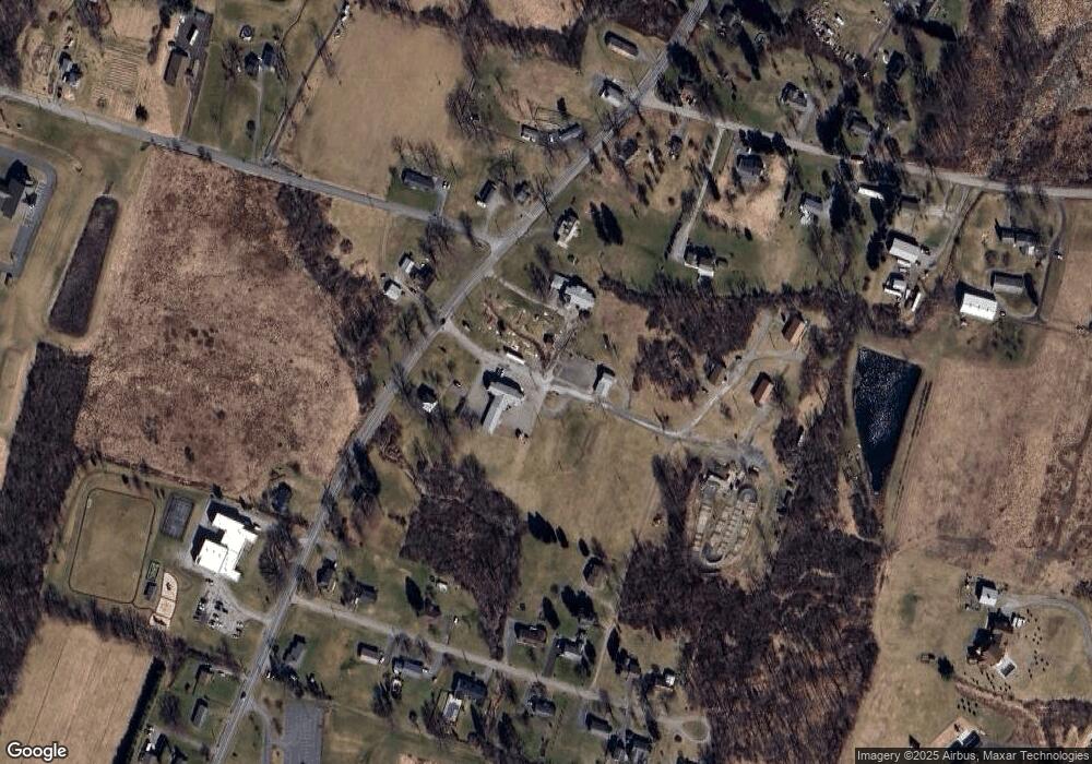 1822 Red Barn Village Rd, Clarks Summit, PA 18411 - photo 1