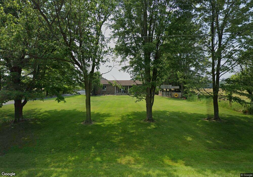 12136 E Richfield Rd, Davison, MI 48423 - photo 1