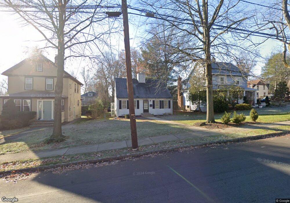 126 Columbus Dr, Tenafly, NJ 07670 - photo 1