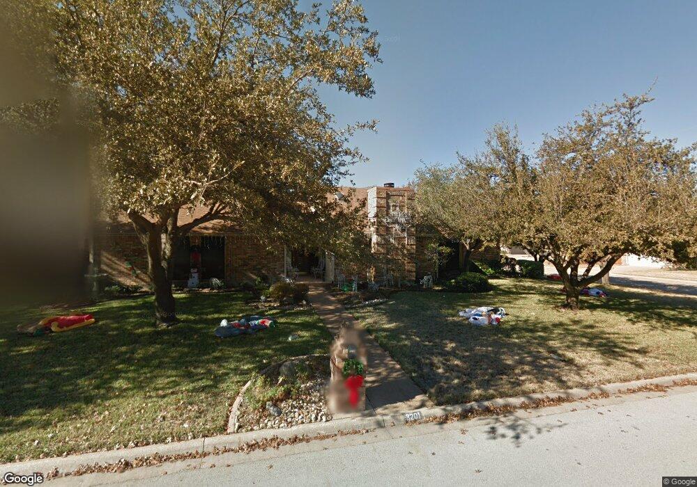 3201 Oakdale Dr, Hurst, TX 76054 - photo 1