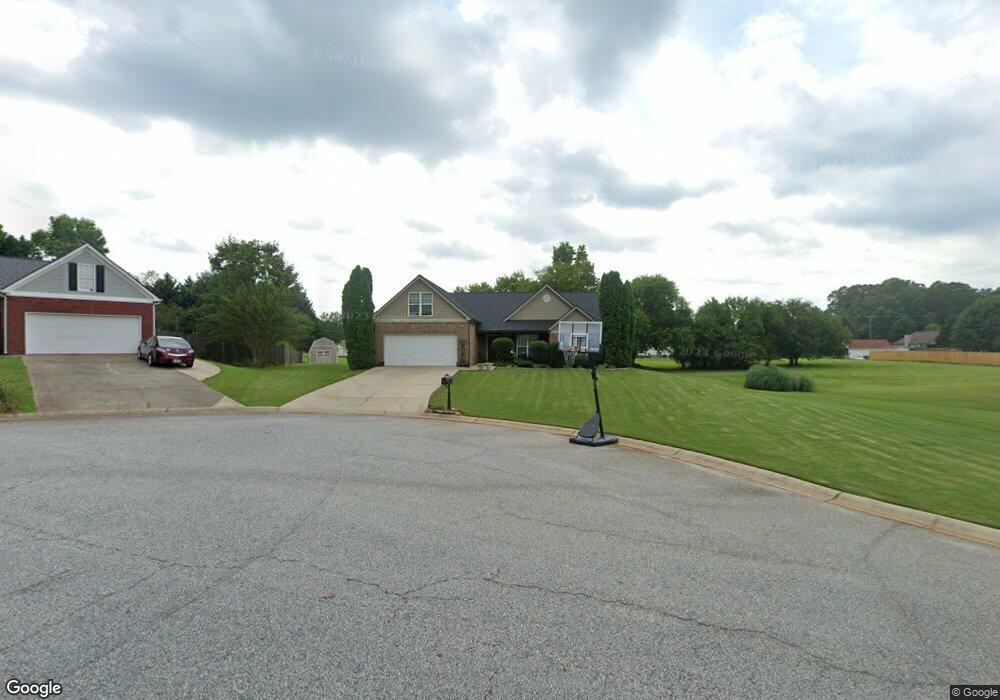 78 Clydes Way, Hoschton, GA 30548 - photo 1