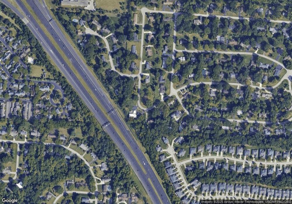 370 Old Trail Dr, Columbus, OH 43213 - photo 1